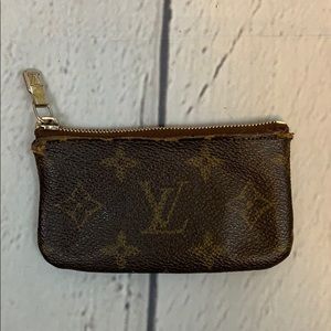 Auth Louis Vuitton Monogram Key Cles Pouch!